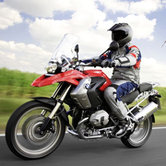 BMW Motorrad gehört zu den Siegern der bisherigen Saison. Erfolgsgarant ist wie gehabt die R 1200 GS. BMW Motorrad gehört zu den Siegern der bisherigen Saison. Erfolgsgarant ist wie gehabt die R 1200 GS.
