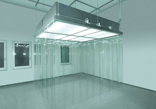 Dank des modularen Aufbaus kann das Cleanoflex als Minienvironment, wie hier als Reinraumzelt oder als klassischer Reinraum ausgeführt und auch im Nachhinein erweitert werden. (Bild: Bc-Technology) Dank des modularen Aufbaus kann das Cleanoflex als Minienvironment, wie hier als Reinraumzelt oder als klassischer Reinraum ausgeführt und auch im Nachhinein erweitert werden. (Bild: Bc-Technology)