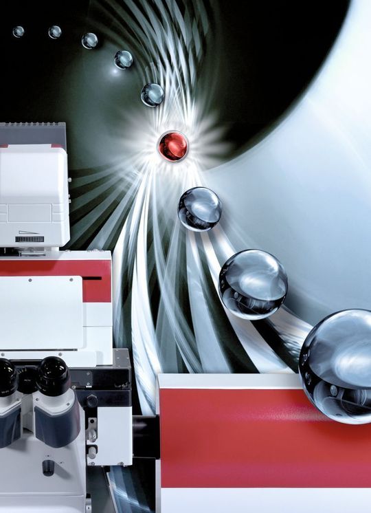 Abb. 1: Piezoaktoren in optischen Pinzetten helfen bei der Untersuchung von Wechselwirkungen und Kräften auf dem Niveau von Einzelmolekülen. Abb. 1: Piezoaktoren in optischen Pinzetten helfen bei der Untersuchung von Wechselwirkungen und Kräften auf dem Niveau von Einzelmolekülen.