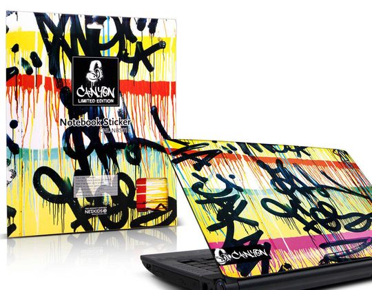 Damit auch das Notebook selbst zu Tasche und Zubehör passt, liefert Canyon entsprechende Aufkleber fürs Notebook. Damit auch das Notebook selbst zu Tasche und Zubehör passt, liefert Canyon entsprechende Aufkleber fürs Notebook.