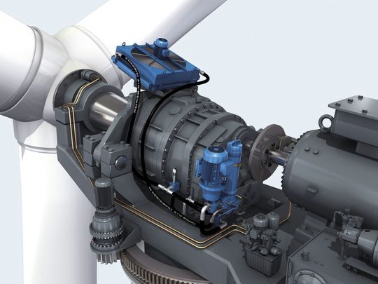 Windkraftgetriebe der 2 MW-Klasse mit eigenem Kühlschmiersystem mit optionalem Partikel-Monitor und Wassergehaltssensor. (Bild: Bosch Rexroth) Windkraftgetriebe der 2 MW-Klasse mit eigenem Kühlschmiersystem mit optionalem Partikel-Monitor und Wassergehaltssensor. (Bild: Bosch Rexroth)