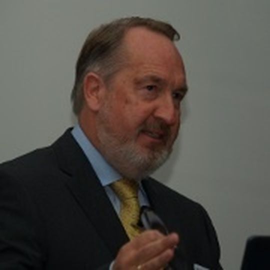 Michael W. Thiede vom Autohaus Chemnitz hielt eine emotionale Rede über die Chancen des Autohandels. Michael W. Thiede vom Autohaus Chemnitz hielt eine emotionale Rede über die Chancen des Autohandels.