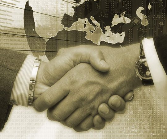 Durch die Zusammenarbeit von SIEM- und GRC-Lösungen lässt sich das Risikomanagement optimieren. Durch die Zusammenarbeit von SIEM- und GRC-Lösungen lässt sich das Risikomanagement optimieren.