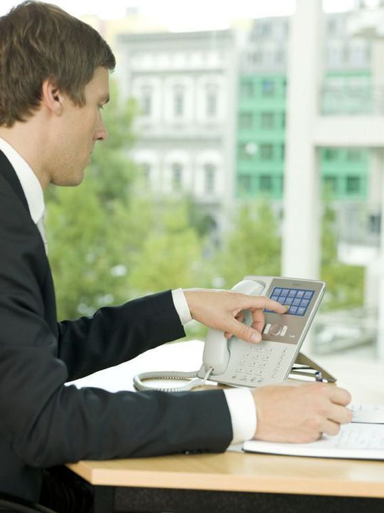 Placetel bietet Firmenkunden jetzt virtuelle Telefonanlagen ohne monatliche Fixkosten an; Bild: Snom Placetel bietet Firmenkunden jetzt virtuelle Telefonanlagen ohne monatliche Fixkosten an; Bild: Snom