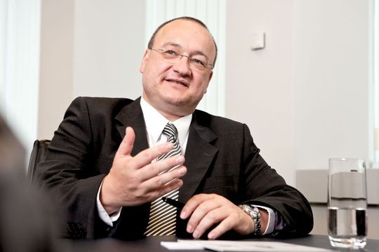 Dr. Dirk Van Meirvenne : „Wir bringen mit echten Partnerschaften Technologien auf den Weg, die sowohl für unsere Partner als auch für uns Mehrwert generieren.“ (Bild: BTS) Dr. Dirk Van Meirvenne : „Wir bringen mit echten Partnerschaften Technologien auf den Weg, die sowohl für unsere Partner als auch für uns Mehrwert generieren.“ (Bild: BTS)
