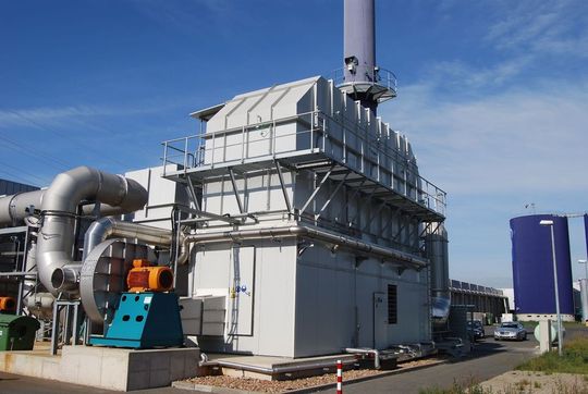 RTO-Anlagen werden aufgrund der hohen thermodynamischen Wirkungsgrade und des dadurch reduzierten Bedarfs an Sekundärbrennstoffen als aktuell bester Stand der Technik beurteilt. (Bild: Bild : TIG Group)