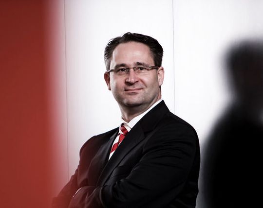 Michael Kienle, Geschäftsführer der it-novum GmbH und Vorstand der Open Source Business Foundation, räumt mit Open Source-Mythen auf. Michael Kienle, Geschäftsführer der it-novum GmbH und Vorstand der Open Source Business Foundation, räumt mit Open Source-Mythen auf.