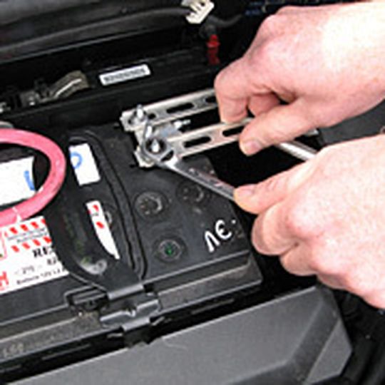 Reparaturinformationen für den Batteriewechsel