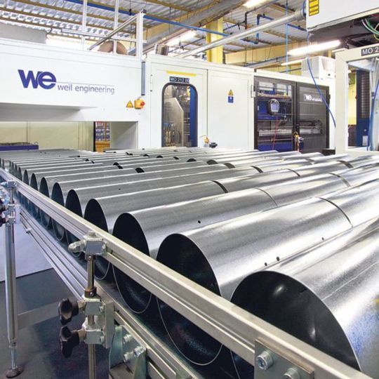 Mit der Fertigungszelle Flexistar von Weil Engineering finden Rohrhersteller immer eine passende Lösung. Bild: Weil Engineering Mit der Fertigungszelle Flexistar von Weil Engineering finden Rohrhersteller immer eine passende Lösung. Bild: Weil Engineering