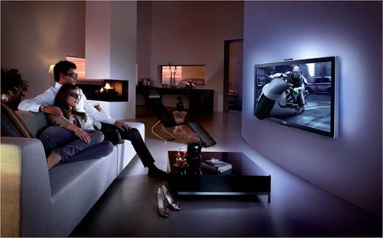 Neben Fernsehen in HD-Qualität und 3D werden Services wie Videoconferencing, Telemedizin und Online-Gaming den Bedarf an Bandbreite deutlich erhöhen. Bild: Adva Optical Networking Neben Fernsehen in HD-Qualität und 3D werden Services wie Videoconferencing, Telemedizin und Online-Gaming den Bedarf an Bandbreite deutlich erhöhen. Bild: Adva Optical Networking