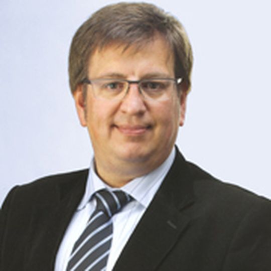 Meneks-Vorstand Andrew Eckstein lobt die Zusammenarbeit mit dem Motorradimporteur. Meneks-Vorstand Andrew Eckstein lobt die Zusammenarbeit mit dem Motorradimporteur.