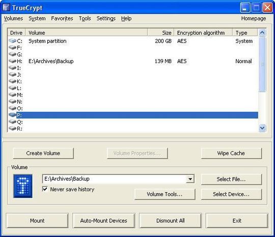 TrueCrypt 7.0 kann durch Hardware-Beschleunigung vier bis acht Mal schneller verschlüsseln als seine Vorgänger. TrueCrypt 7.0 kann durch Hardware-Beschleunigung vier bis acht Mal schneller verschlüsseln als seine Vorgänger.