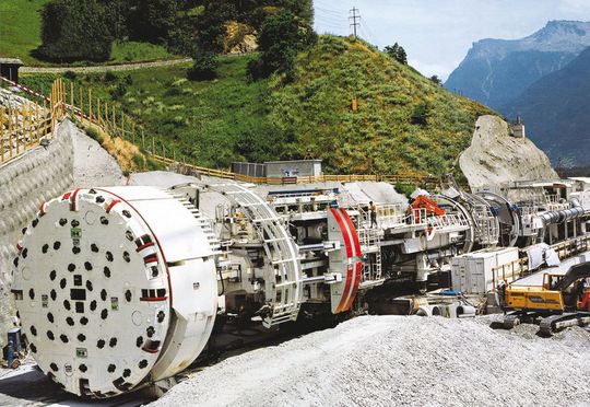 Kraftvoller Tunnelbohrmaschinen mit Rexroth-Technik am Gotthard-Tunnel. (Bild: Bosch Rexroth)