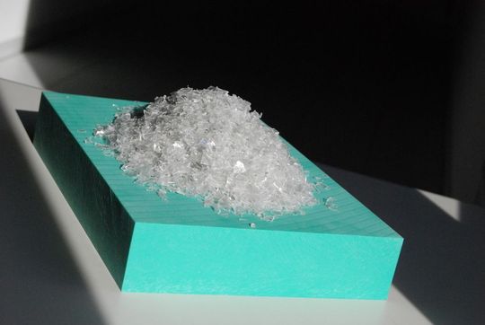 Blockmaterial aus PET-Flakes (Bild: Rampf Tooling)