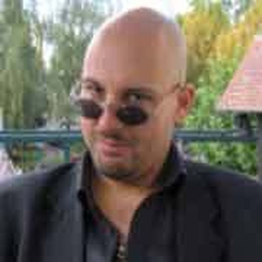 Titus Wolf, Chef des Cruiser-Centers Erlensee. Titus Wolf, Chef des Cruiser-Centers Erlensee.