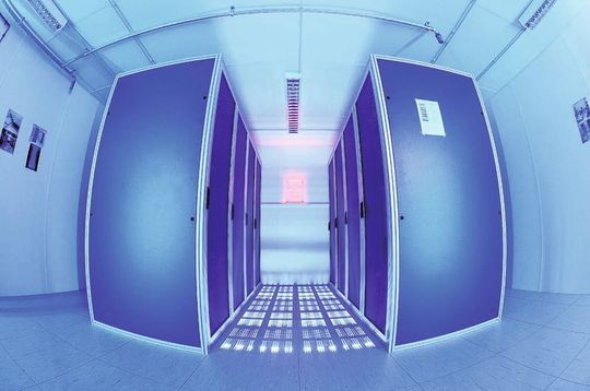 Die hochverfügbare und energieeffiziente Storage-Lösung im Rechenzentrum der Niedax-Zentrale in Linz besteht aus der Speichervirtualisierung DataCore SANmelody 3.0, SATA-Festplatten und NAND-Flash-Speicherchips von FusionIO. Die hochverfügbare und energieeffiziente Storage-Lösung im Rechenzentrum der Niedax-Zentrale in Linz besteht aus der Speichervirtualisierung DataCore SANmelody 3.0, SATA-Festplatten und NAND-Flash-Speicherchips von FusionIO.