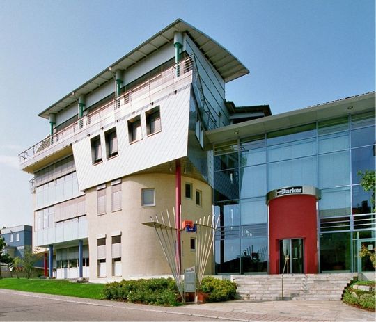 Rectus Zentrale für Kupplungssysteme im Nieder-, Mittel- und Hochdruckbereich Bild: Parker Hannifin Rectus Zentrale für Kupplungssysteme im Nieder-, Mittel- und Hochdruckbereich Bild: Parker Hannifin