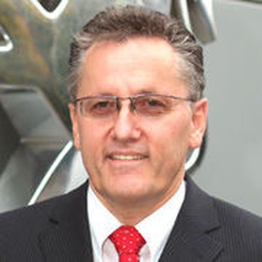 Bernd Bach ist künftig für die Peugeot-Niederlassungen verantwortlich.