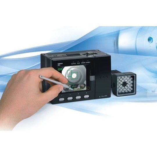 Bild 3: Der modular aufgebaute ZFX-Vision-Sensor besteht aus Controllern und Kameras, die jeweils entsprechend der Anwendungsanforderungen ausgewählt werden können. Bild: ETW Bild 3: Der modular aufgebaute ZFX-Vision-Sensor besteht aus Controllern und Kameras, die jeweils entsprechend der Anwendungsanforderungen ausgewählt werden können. Bild: ETW