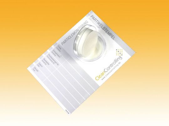 Der Partikelstempel ermöglicht eine einfache und sichere Sauberkeitskontrolle bei Gefahr einer Partikelverunreinigung auf Bauteilen, in Montageprozessen, Fertigungsumgebungen und Verpackungen. Der Partikelstempel ermöglicht eine einfache und sichere Sauberkeitskontrolle bei Gefahr einer Partikelverunreinigung auf Bauteilen, in Montageprozessen, Fertigungsumgebungen und Verpackungen.