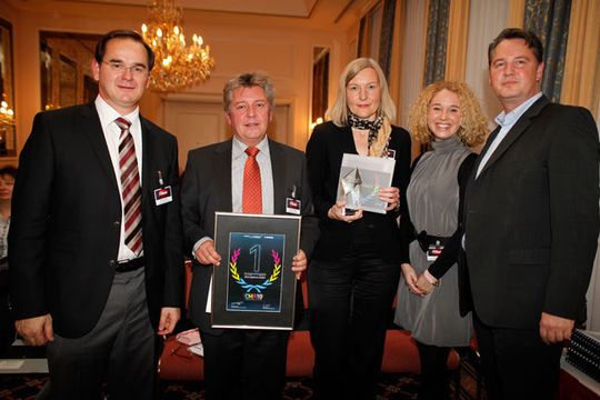 Der erste Platz in der Kategorie „To-Partner“ ging an Citrix (v.l.): Werner Nieberle, Edwin Sternitzky, Christine Weiherlein, Claudine Petit und Alexander Woelke Der erste Platz in der Kategorie „To-Partner“ ging an Citrix (v.l.): Werner Nieberle, Edwin Sternitzky, Christine Weiherlein, Claudine Petit und Alexander Woelke