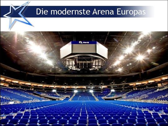 Während der Cisco-Expo bietet der IT-Director der O2-World, Mathias Wallburg, für einen exklusiven Kreis eine Führung durch die Arena und deren IT-Landschaft an. Bild: AEG Während der Cisco-Expo bietet der IT-Director der O2-World, Mathias Wallburg, für einen exklusiven Kreis eine Führung durch die Arena und deren IT-Landschaft an. Bild: AEG