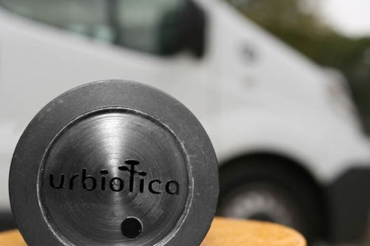 Parkplatzüberwachung: Dieser Spezial-Sensor kommt in den Boden und überwacht Parkplätze (Bild: upc.edu)