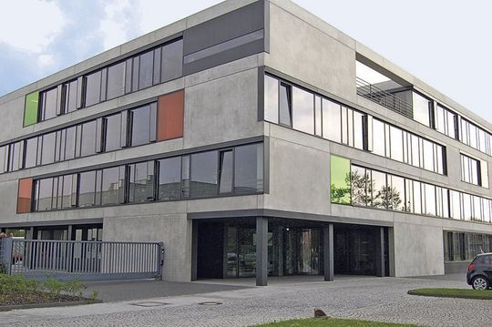 Stadtentwässerungsbetriebe Köln: PC-Verwaltung automatisiert Stadtentwässerungsbetriebe Köln: PC-Verwaltung automatisiert