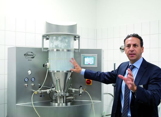 Der Minilab XP Wirbelschichtprozessor ist für Laboranwendungen konzipiert. (Bild: Diosna) Der Minilab XP Wirbelschichtprozessor ist für Laboranwendungen konzipiert. (Bild: Diosna)
