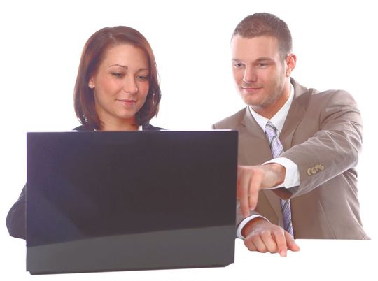 Mittelständler bieten aufgrund ihrer Vorteile wie etwa motivierten Mitarbeitern oder flexiblem Agieren eine hervorragende Grundlage für eine erfolgreiche Lean-Implementierung. (Bild: Konstantin Gastmann/Pixelio.de) Mittelständler bieten aufgrund ihrer Vorteile wie etwa motivierten Mitarbeitern oder flexiblem Agieren eine hervorragende Grundlage für eine erfolgreiche Lean-Implementierung. (Bild: Konstantin Gastmann/Pixelio.de)