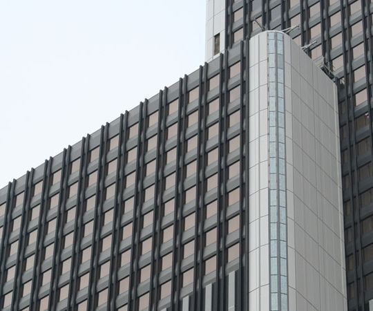 Als die drei 159 Meter hohen Wolkenkratzer im Jahr 1976 gebaut wurden waren es die höchsten Gebäude in Deutschland. (Bild: ertex solar)