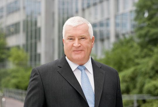 Dr. Klaus Engel, Vorsitzender des Vorstands der Evonik Industries zum Kauf des Resoner-Geschäftes: "Mit dem Erwerb des Resomer-Geschäfts werden wir unsere Position als strategischer Partner und Lösungsanbieter für die Pharmaindustrie stärken." (Bild: Evonik) Dr. Klaus Engel, Vorsitzender des Vorstands der Evonik Industries zum Kauf des Resoner-Geschäftes: "Mit dem Erwerb des Resomer-Geschäfts werden wir unsere Position als strategischer Partner und Lösungsanbieter für die Pharmaindustrie stärken." (Bild: Evonik)