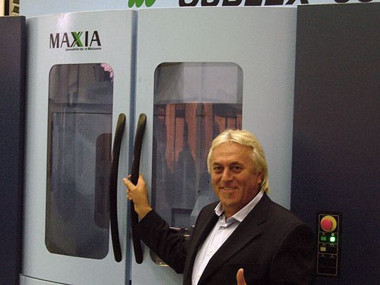 Karl Leistner vertreibt mit KL Werkzeugmaschinen jetzt auch Matsuura-Bearbeitungszentren. (Bild: Matsuura) Karl Leistner vertreibt mit KL Werkzeugmaschinen jetzt auch Matsuura-Bearbeitungszentren. (Bild: Matsuura)