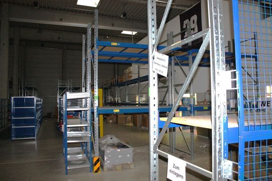 Ab nächster Woche gefüllt: Die Regale bei Boston Deutschland sollen sich unter Server- und Storage-Produkten von Supermicro biegen. Ab nächster Woche gefüllt: Die Regale bei Boston Deutschland sollen sich unter Server- und Storage-Produkten von Supermicro biegen.