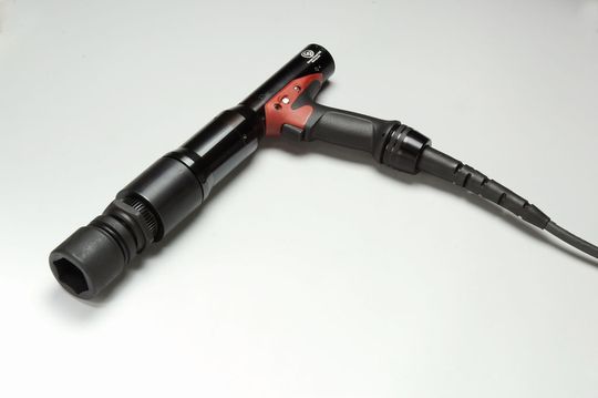 Die Hochmomentschrauber eignen sich für Drehmomente bis 4000 Nm. (Desoutter)