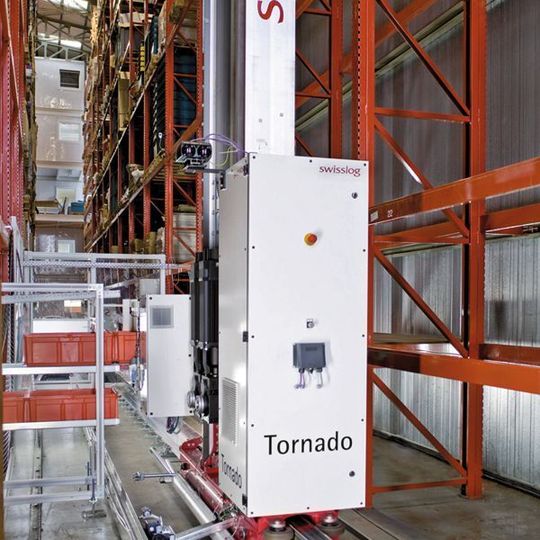 Das Kleinteile-Regalbediengerät Tornado basiert auf einem modularen Systembaukasten mit durchgängigem Gleichteileprinzip. Bild: Swisslog Das Kleinteile-Regalbediengerät Tornado basiert auf einem modularen Systembaukasten mit durchgängigem Gleichteileprinzip. Bild: Swisslog