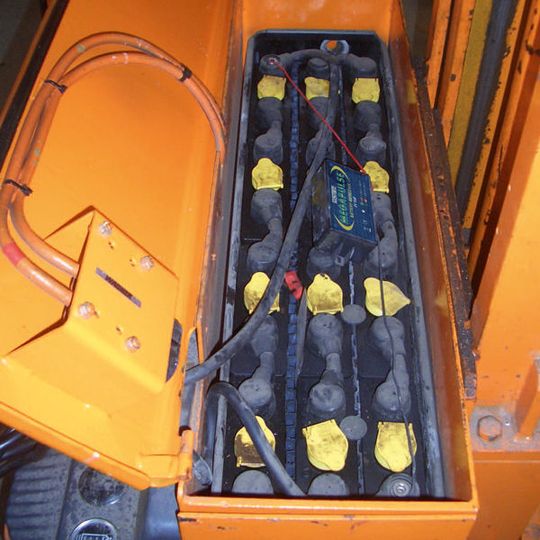 Dank Nachrüstung eines Megapulse läuft die 24-V-Batterie bei Braun-Lackiersysteme schon 15 Jahre problemlos. Bild: Novitec Dank Nachrüstung eines Megapulse läuft die 24-V-Batterie bei Braun-Lackiersysteme schon 15 Jahre problemlos. Bild: Novitec