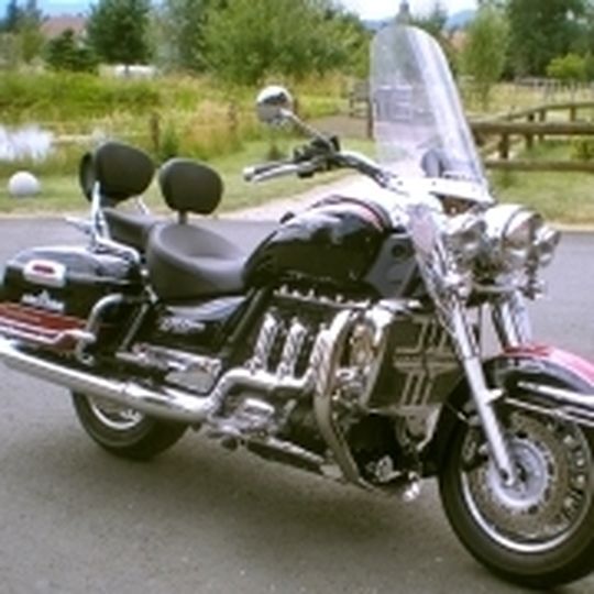 Bei hubraumstarken Bikes macht oftmals die Batterie schlapp. Bei hubraumstarken Bikes macht oftmals die Batterie schlapp.