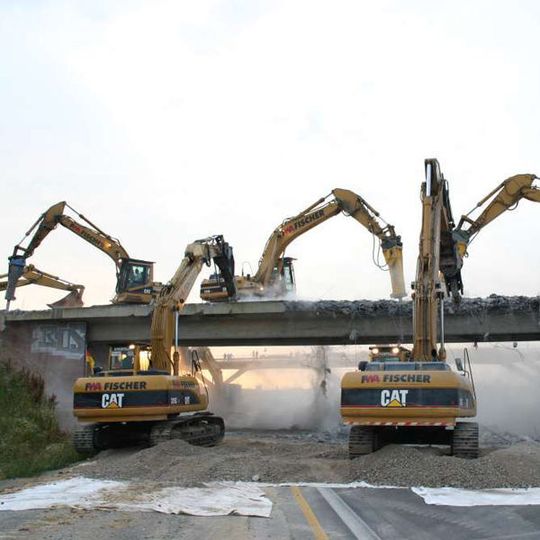 Autobaulog soll Baumaschinen dazu befähigen, mit anderen Maschinen zu kooperieren und Teams zu formieren. Bild: Autonomik Autobaulog soll Baumaschinen dazu befähigen, mit anderen Maschinen zu kooperieren und Teams zu formieren. Bild: Autonomik