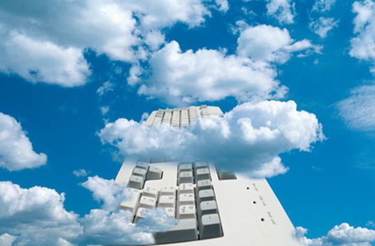 Die „Cloud“ ist in aller Munde. Doch was wirklich dahinter steckt wissen die Wenigsten. Die „Cloud“ ist in aller Munde. Doch was wirklich dahinter steckt wissen die Wenigsten.