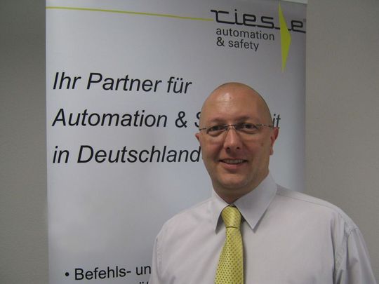 Volker Flamm ist neuer Key Account Manager bei riese electronic Volker Flamm ist neuer Key Account Manager bei riese electronic
