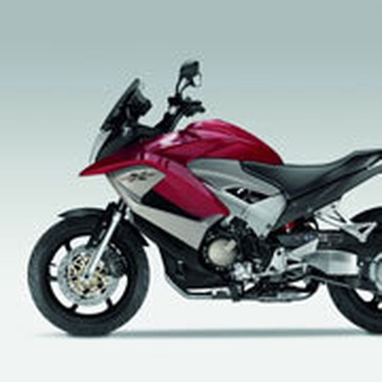 Steht ab Mai im deutschen Handel: Hondas Crossrunner. Steht ab Mai im deutschen Handel: Hondas Crossrunner.