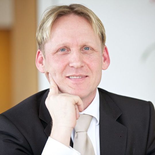 Frank Appelt, Dalog-Geschäftsführer: „Unsere Erkenntnisse sollen zur Entwicklung der Neufahrzeuglogistik beitragen“. Bild: Dalog Frank Appelt, Dalog-Geschäftsführer: „Unsere Erkenntnisse sollen zur Entwicklung der Neufahrzeuglogistik beitragen“. Bild: Dalog
