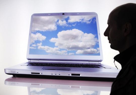 Statt dedizierter Ressourcen und isolierte Silo-Planung rückt die Cloud-Architektur in den Fokus vieler Datacenter. Bild: Deutsche Messe Statt dedizierter Ressourcen und isolierte Silo-Planung rückt die Cloud-Architektur in den Fokus vieler Datacenter. Bild: Deutsche Messe