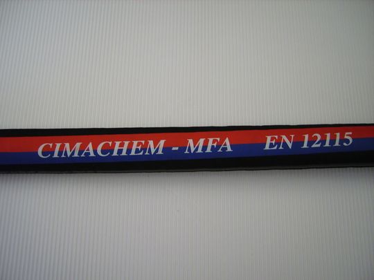 Neuer MFA-Schlauch als Perfluorpolymer ist chemisch resistent. (Bild: Cimaka) Neuer MFA-Schlauch als Perfluorpolymer ist chemisch resistent. (Bild: Cimaka)