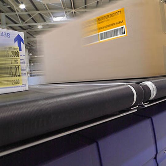 Für das geplante neue Hauptumschlagszentrum des englischen Paketdienstleisters Yodel in Wednesbury werden zwei Sortiersysteme des Typs Crossorter 900 installiert. Bild: Vanderlande Industries Für das geplante neue Hauptumschlagszentrum des englischen Paketdienstleisters Yodel in Wednesbury werden zwei Sortiersysteme des Typs Crossorter 900 installiert. Bild: Vanderlande Industries