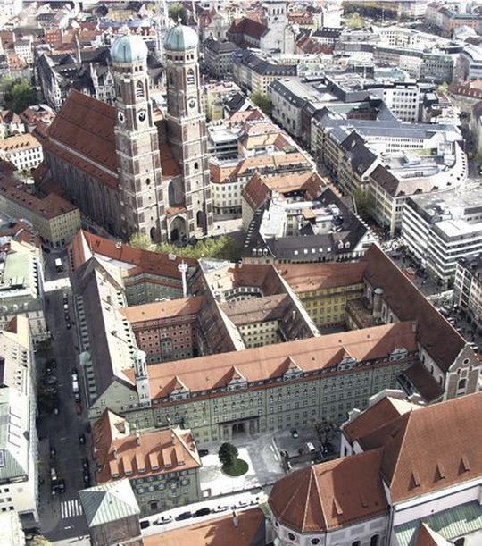 Polizeipräsidium München: Einzug der elektronischen Akte Polizeipräsidium München: Einzug der elektronischen Akte