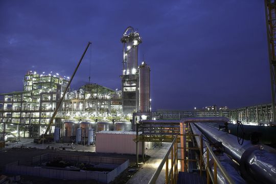 A view of the integrated Bayer site in the Shanghai Chemical Industry Park at night showing the polycarbonate production plant. (Picture: Bayer MaterialScience) A view of the integrated Bayer site in the Shanghai Chemical Industry Park at night showing the polycarbonate production plant. (Picture: Bayer MaterialScience)