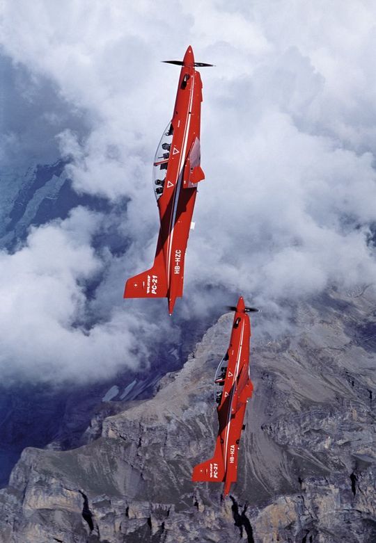 Pilatus im Steigflug: Das Unternehmen hat 2010 das erfolgreichste Geschäftsjahr seit seinem Bestehen gehabt. (Bild: Pilatus)