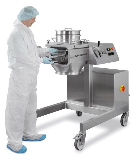 Mit der OscilloWitt hat Frewitt eine weitere Siebmühle aus der Praxis für die Praxis geschaffen. Sie eignet sich für die Zerkleinerung und Dosierung von trockenen, feuchten, insbesondere von wärmeempfindlichen und schwer zu verarbeitenden Produkten. (Bild: Frewitt)